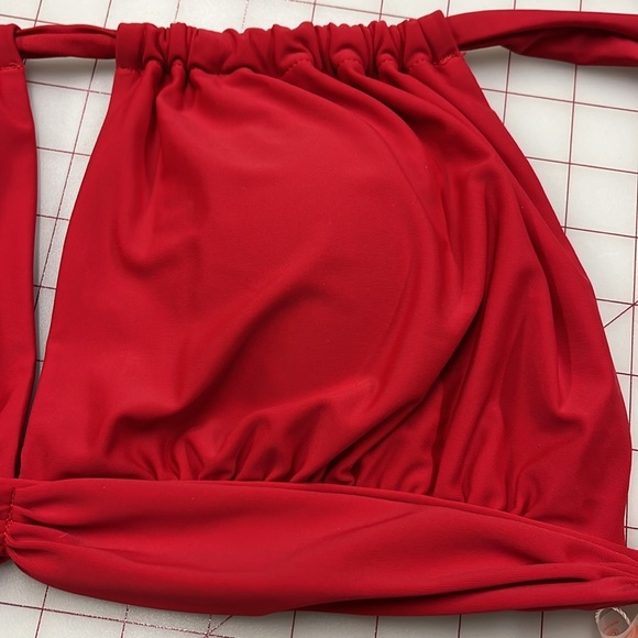 LUCKYBOP NWT Red Ruched Round Neck Keyhole Cross Back Beachy Bikini Top SZ L - Picture 13 of 16